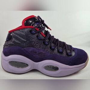 Reebok Iverson Question Youth Sz 6.5 Ghost Of ChrisReebok Red and Black Sneakers